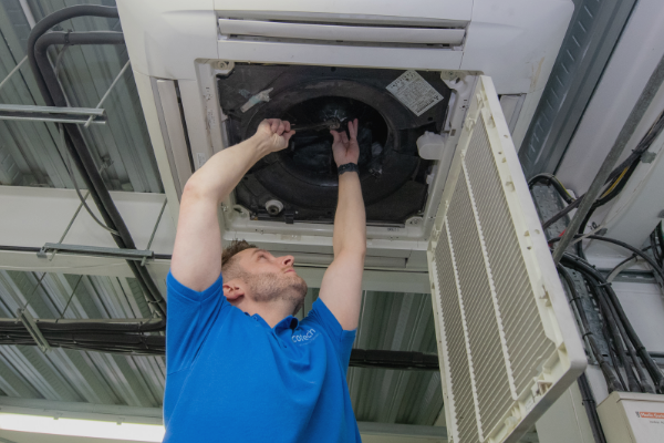 Air conditioning repairs in Sheffield 