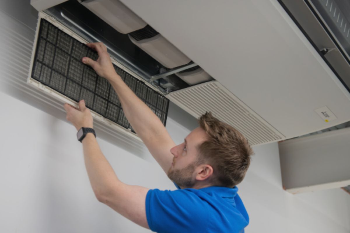 air con installation​
